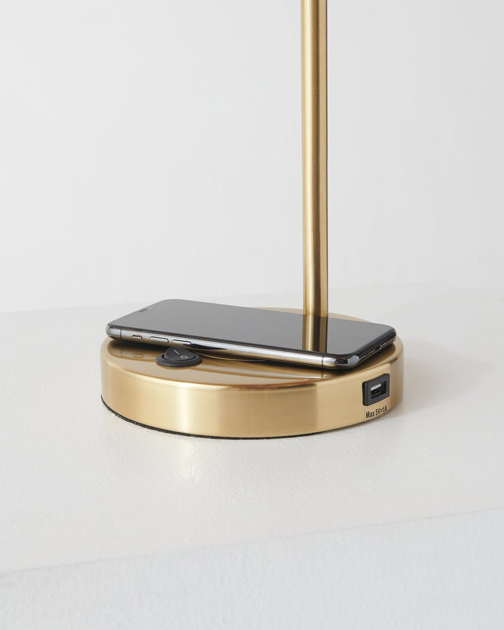 Elizabeth USB Table Lamp Brightech