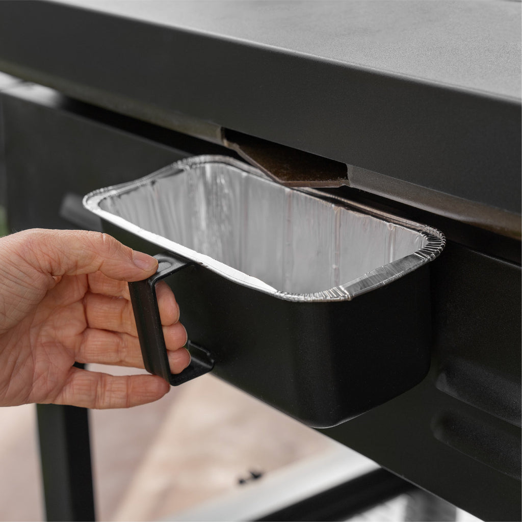 Blackstone 28" Omnivore Griddle W/Hard, Griddle Cover, Toolkit Bundle Blackstone Products (B2B)