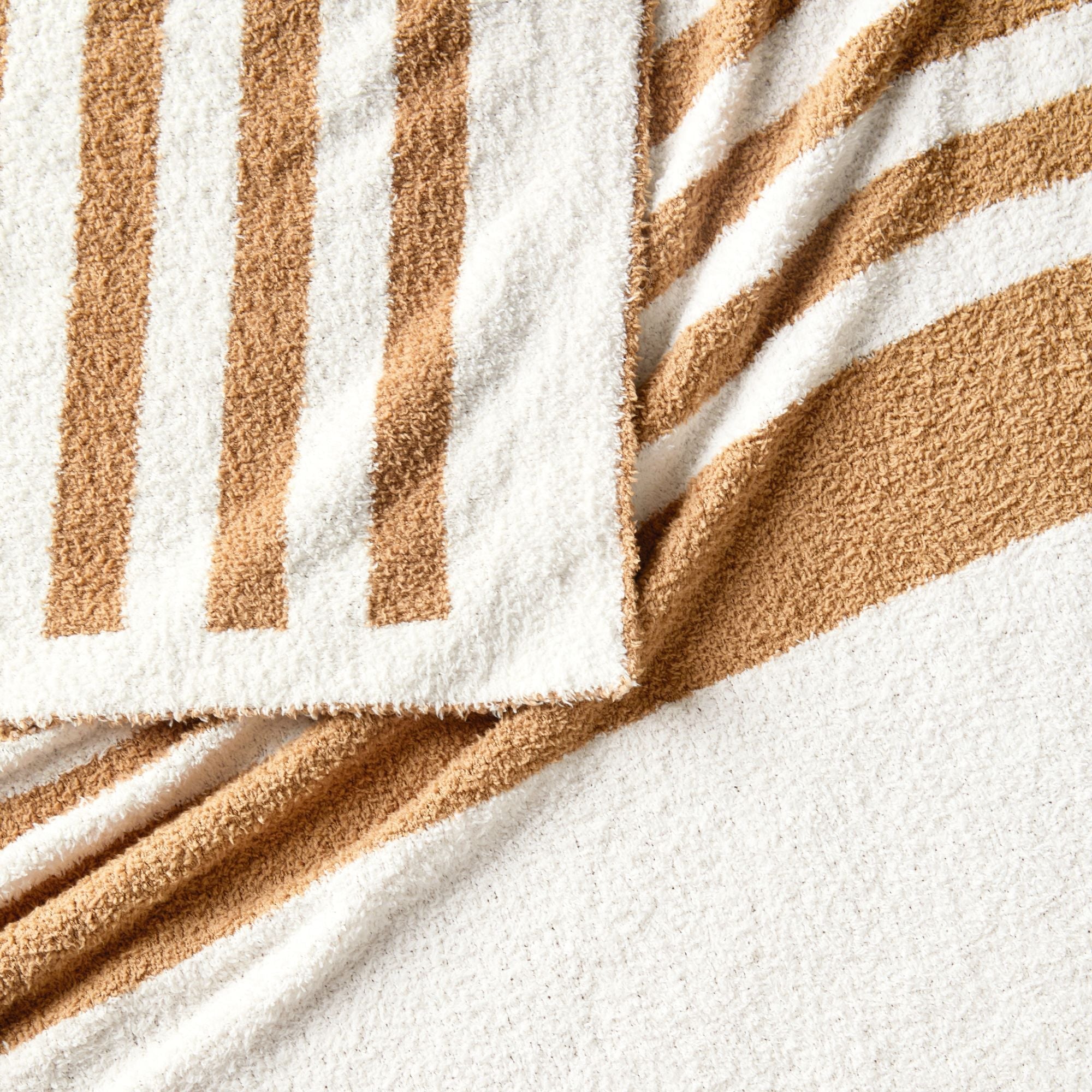 Cozy Stretch Throw Blanket Moon Pod