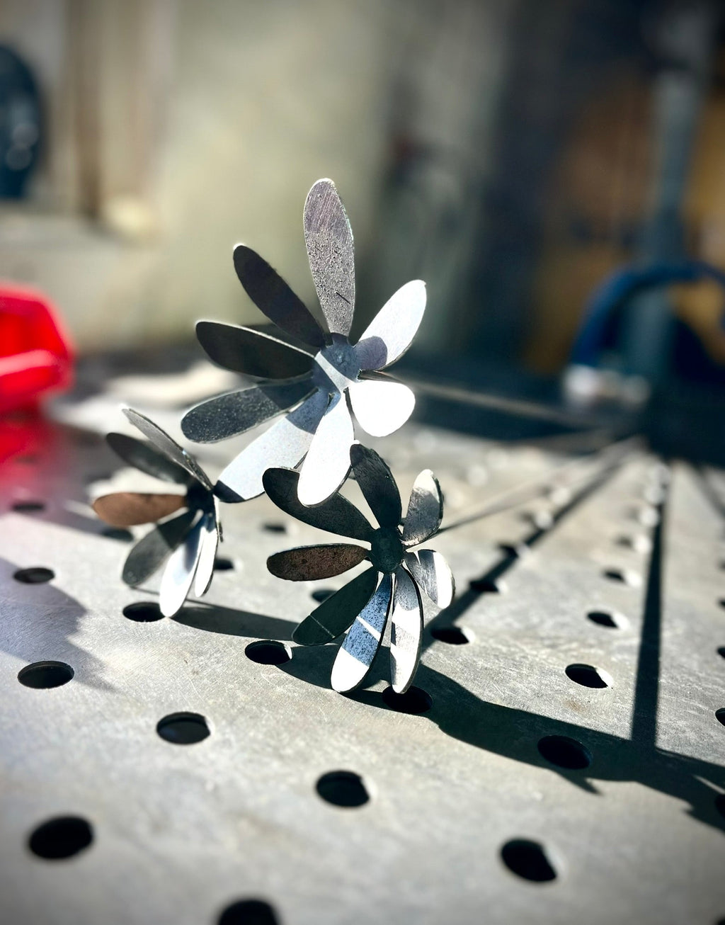 3-Pack Metal Daisy Flowers Northern Forge, LLC