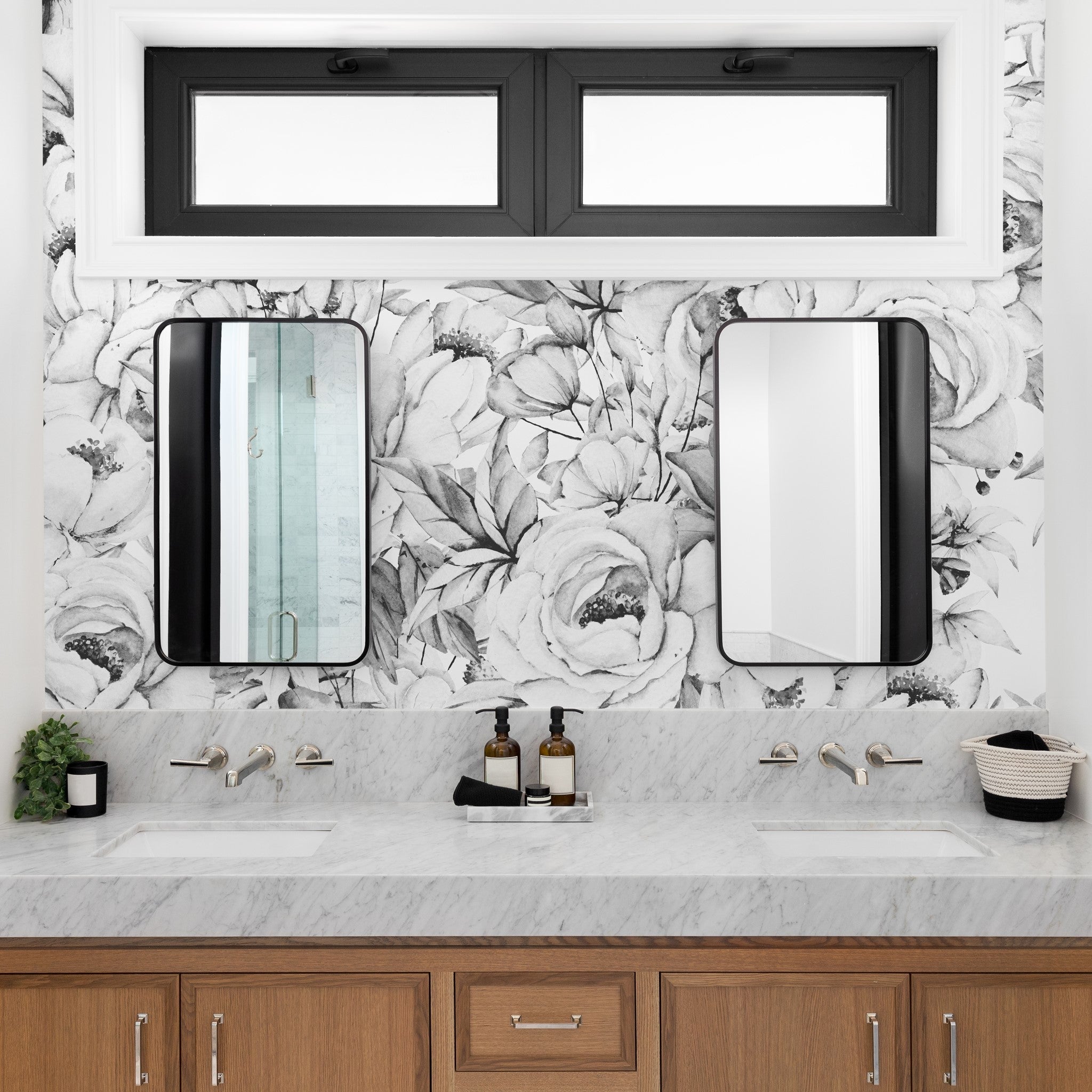 Juliet (Dark) Wallpaper - 14 FT H X 9.5 FT W LUXE WALL BLUSH