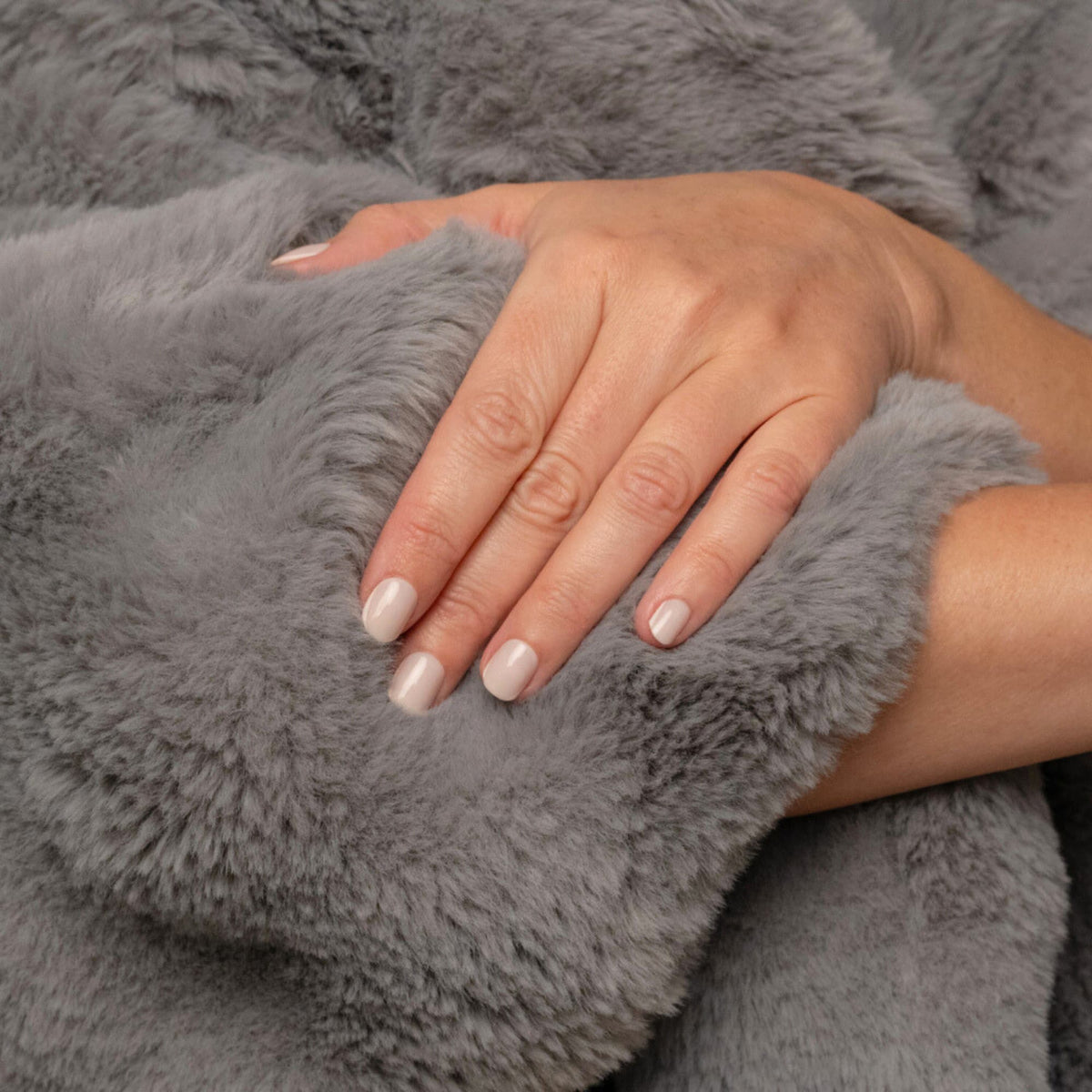 Cosmic Wave Throw Blanket Moon Pod