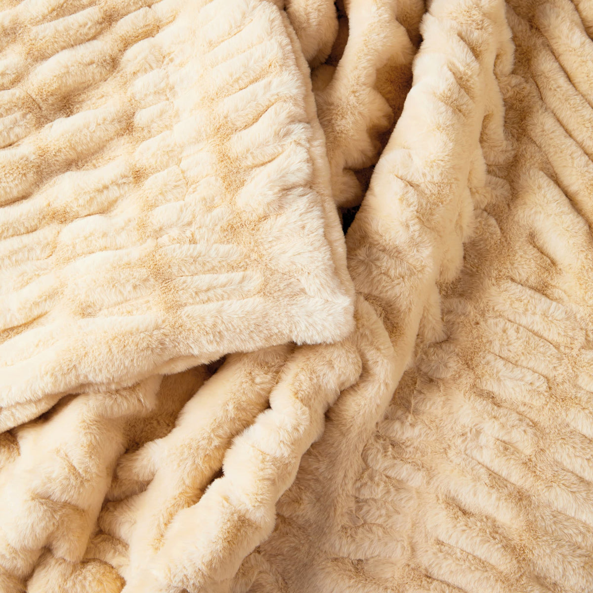 Rippled Faux Fur Throw Blanket Moon Pod