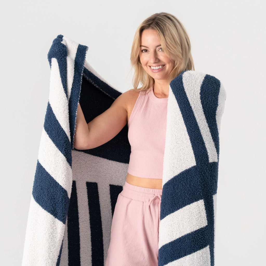 Cozy Stretch Throw Blanket Moon Pod