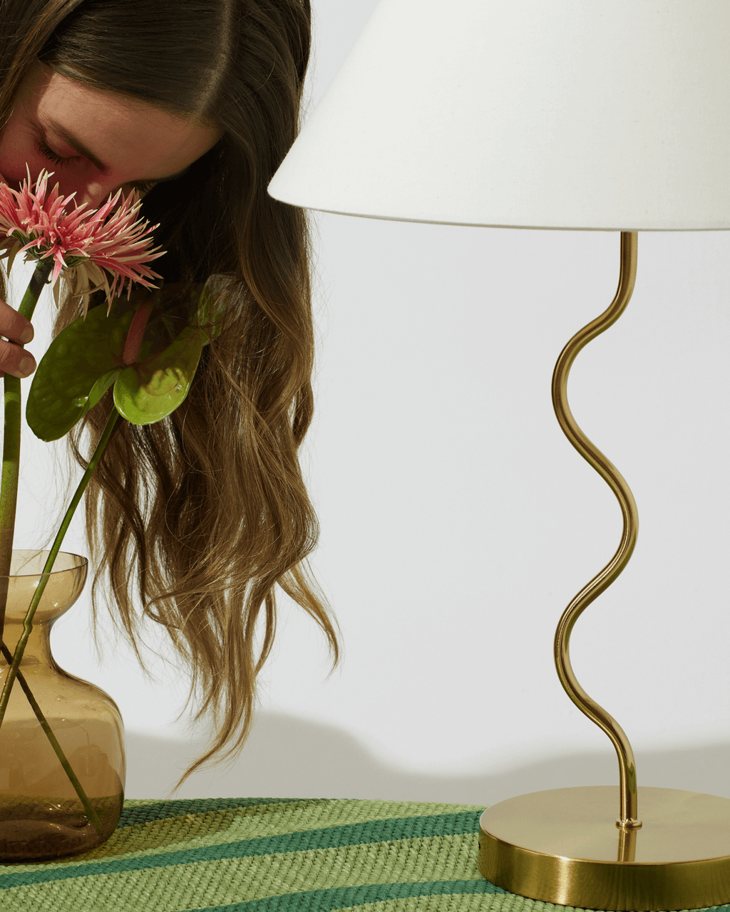 Squiggle Modern Table Lamp with Zigzag Base