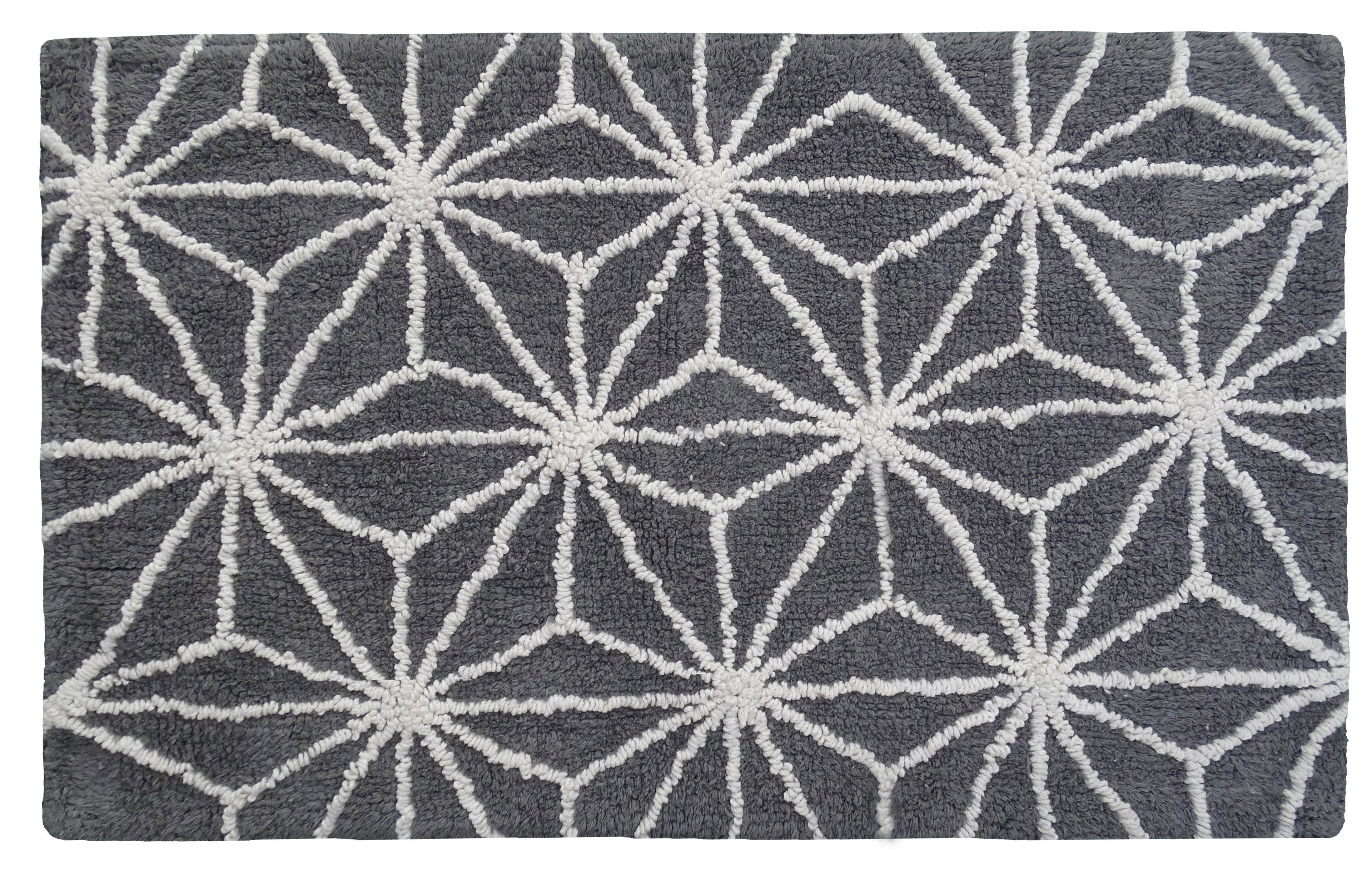 CHICOS HOME Bath Rug Geometric Pattern in Grey & Ivory Vibhsa