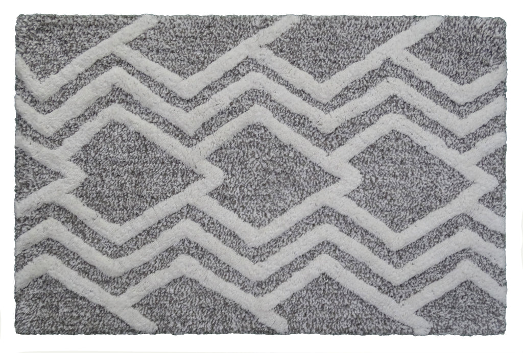 CHICOS HOME Bath Rug Geometric Pattern in Grey & Ivory Vibhsa