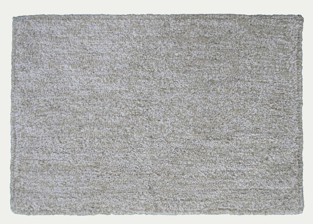 CHICOS HOME Ivory & White Color Plain Bath Rug 20" x 32" Vibhsa