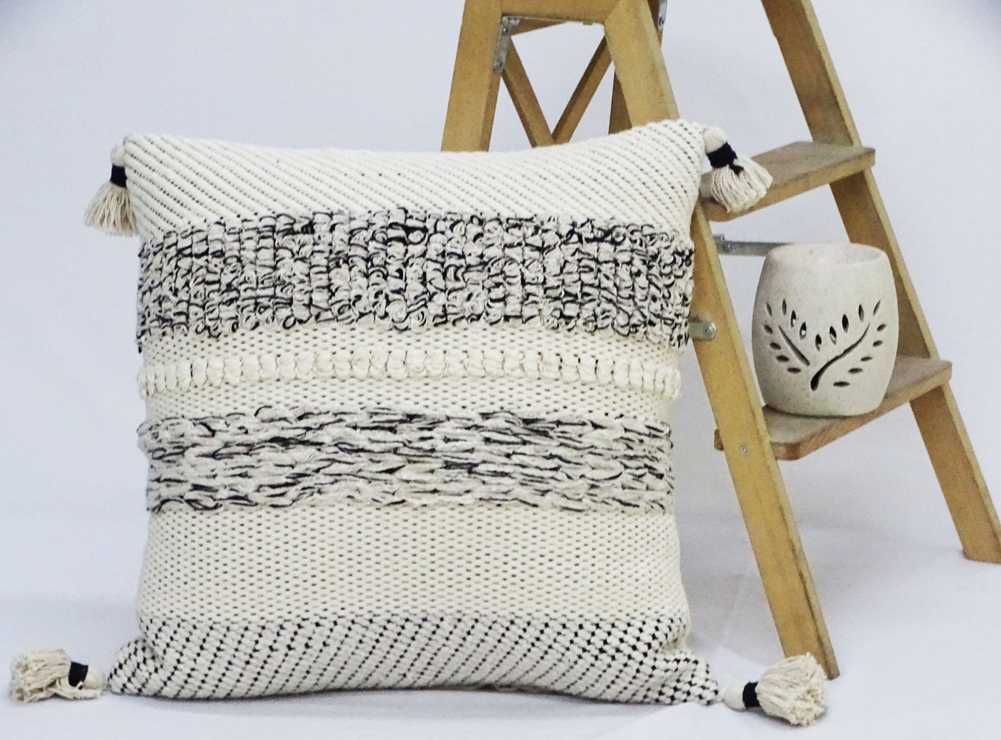 Modern 22" X 22" Throw Pillow for couch with Tassels Vibhsa