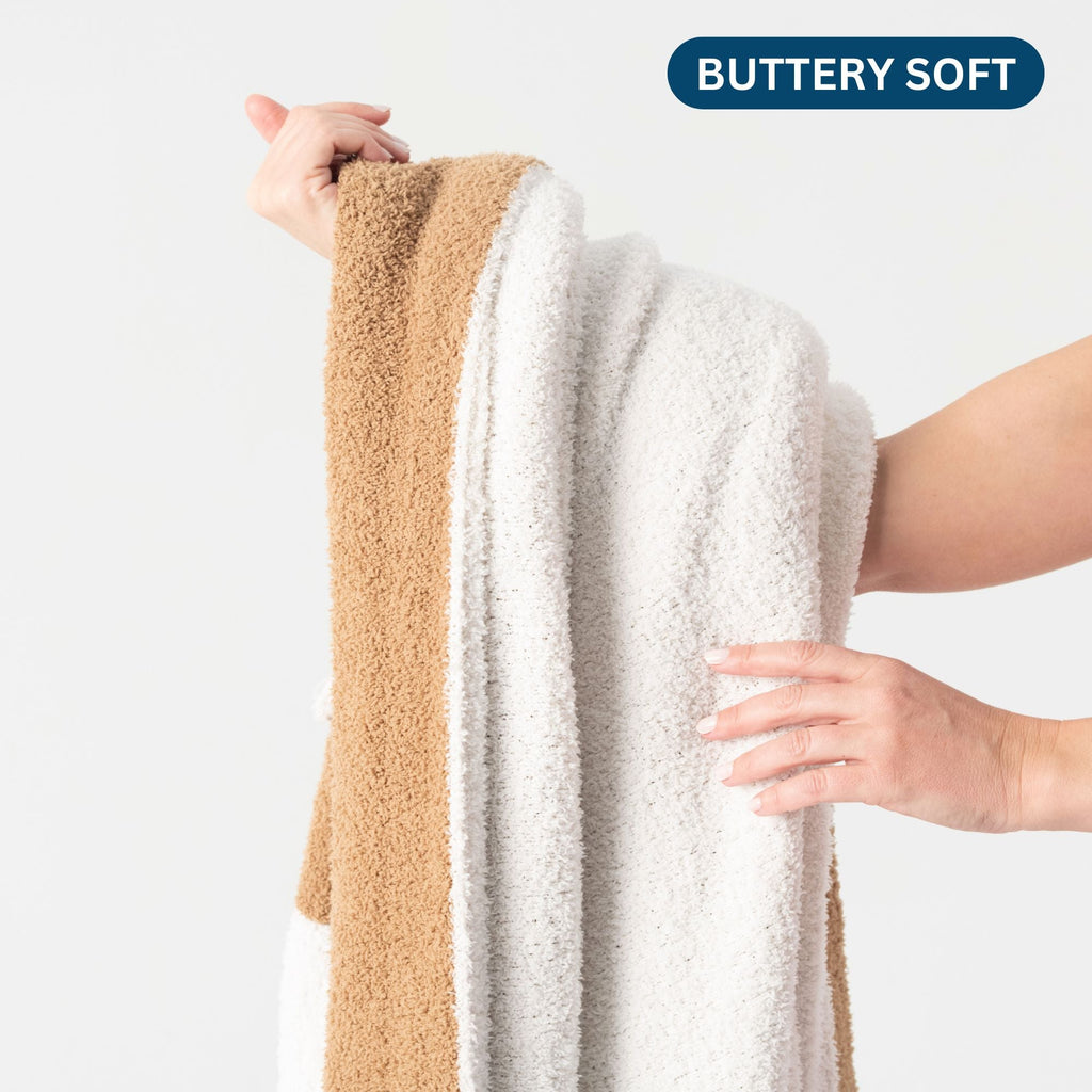 Cozy Stretch Throw Blanket Moon Pod