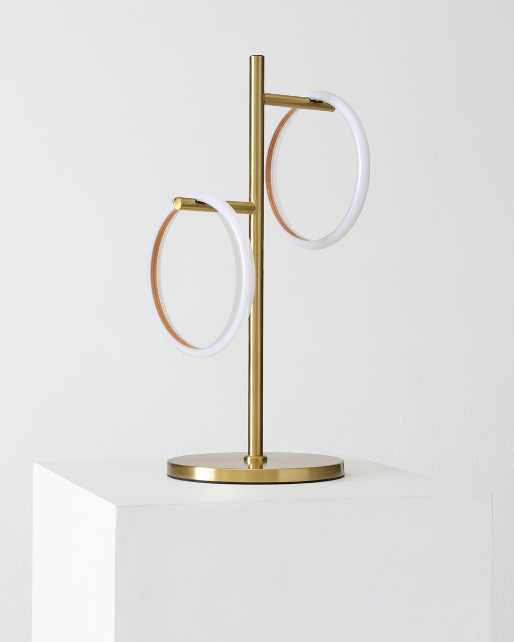 Saturn Table Lamp Brightech