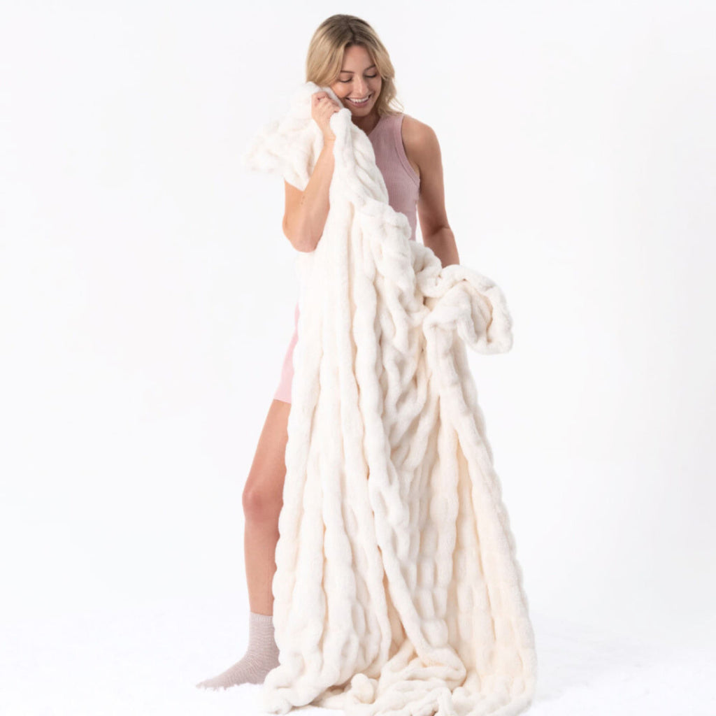 Rippled Faux Fur Throw Blanket Moon Pod