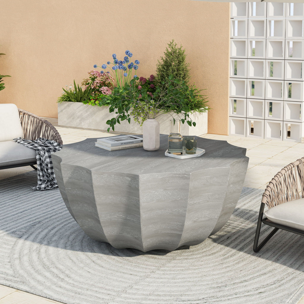 Modern Round Coffee Table For Indoor / Outdoor Unique Piece Furniture