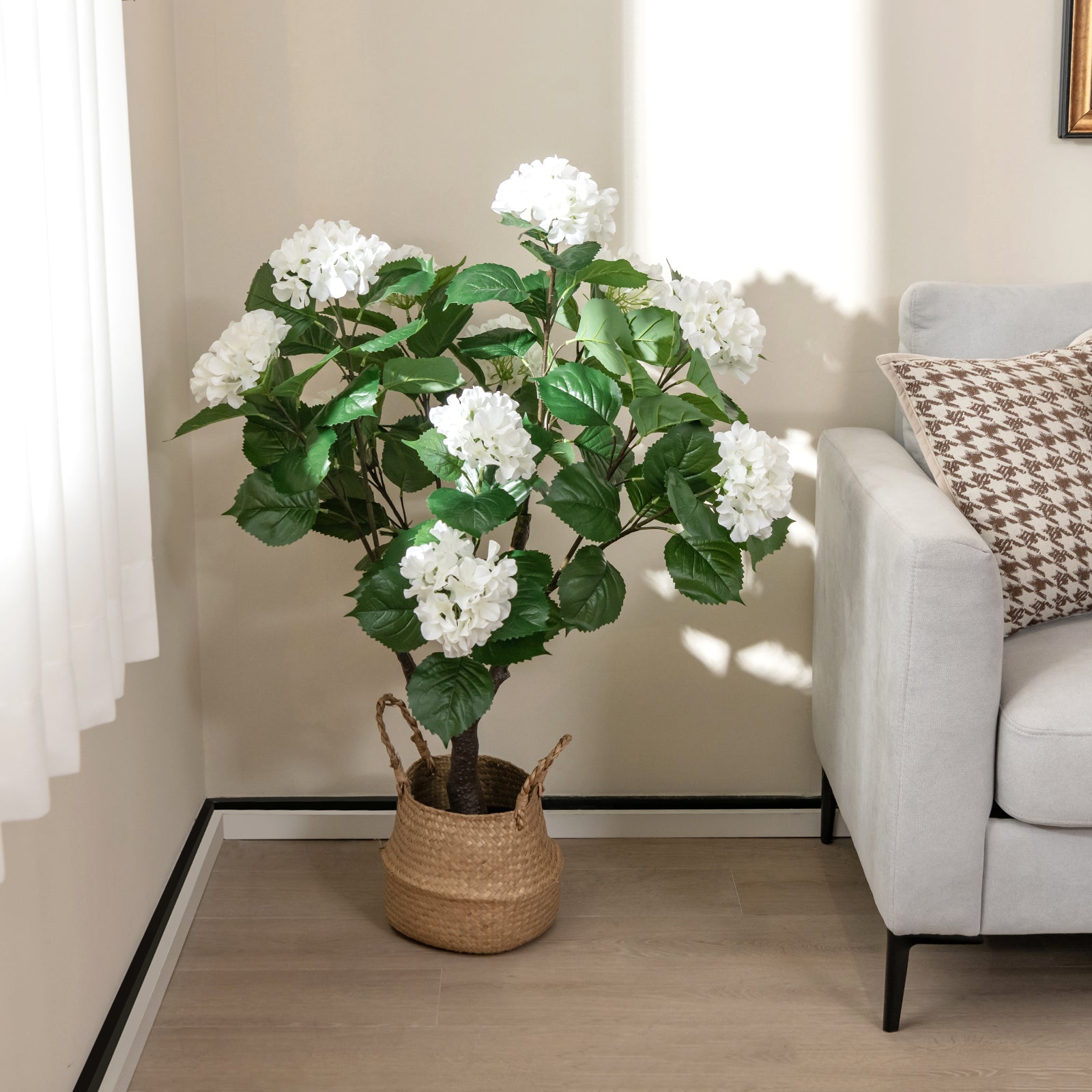 Artificial Hydrangea Tree Fake Floral Plant with 11 White Flowers-White DirectDeals