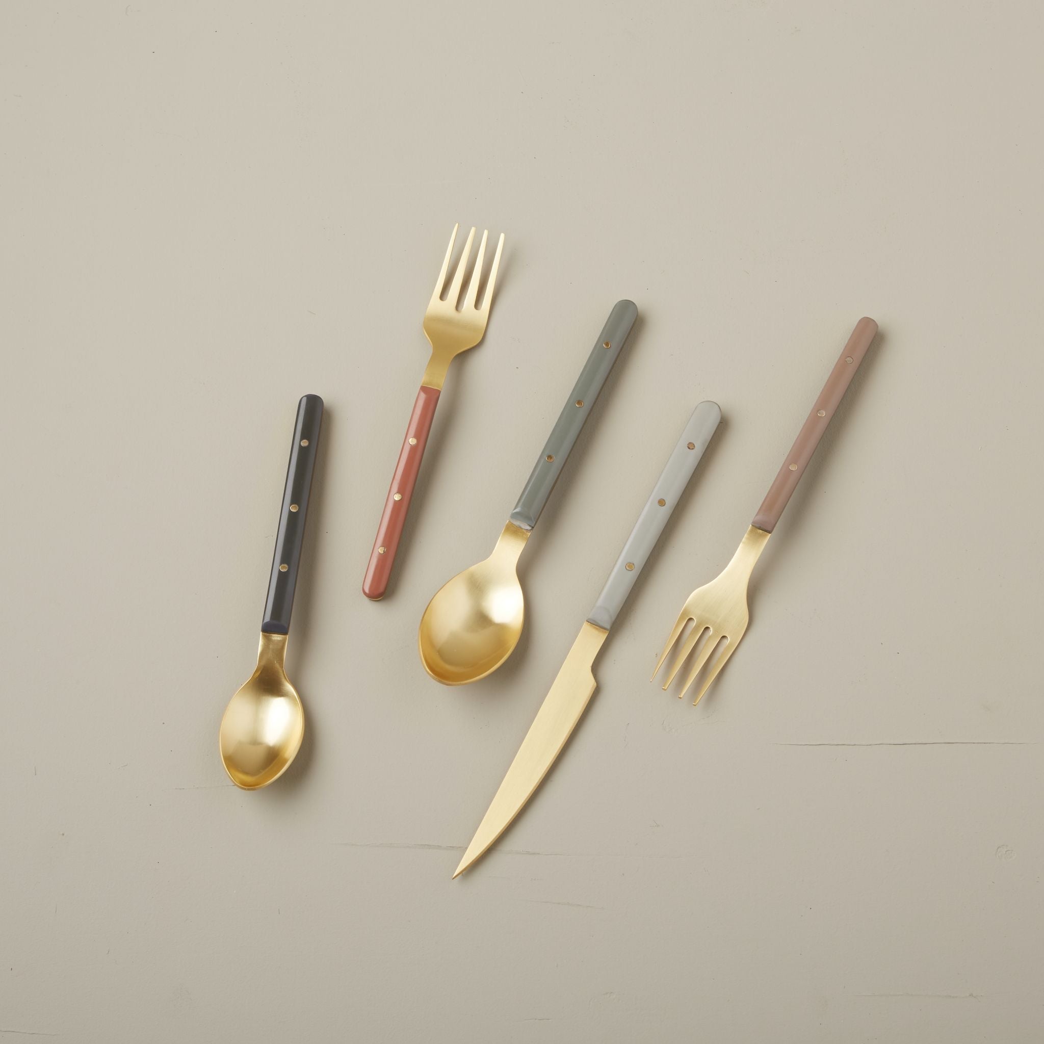 Bowie Flatware - 5pc Set Tea + Linen
