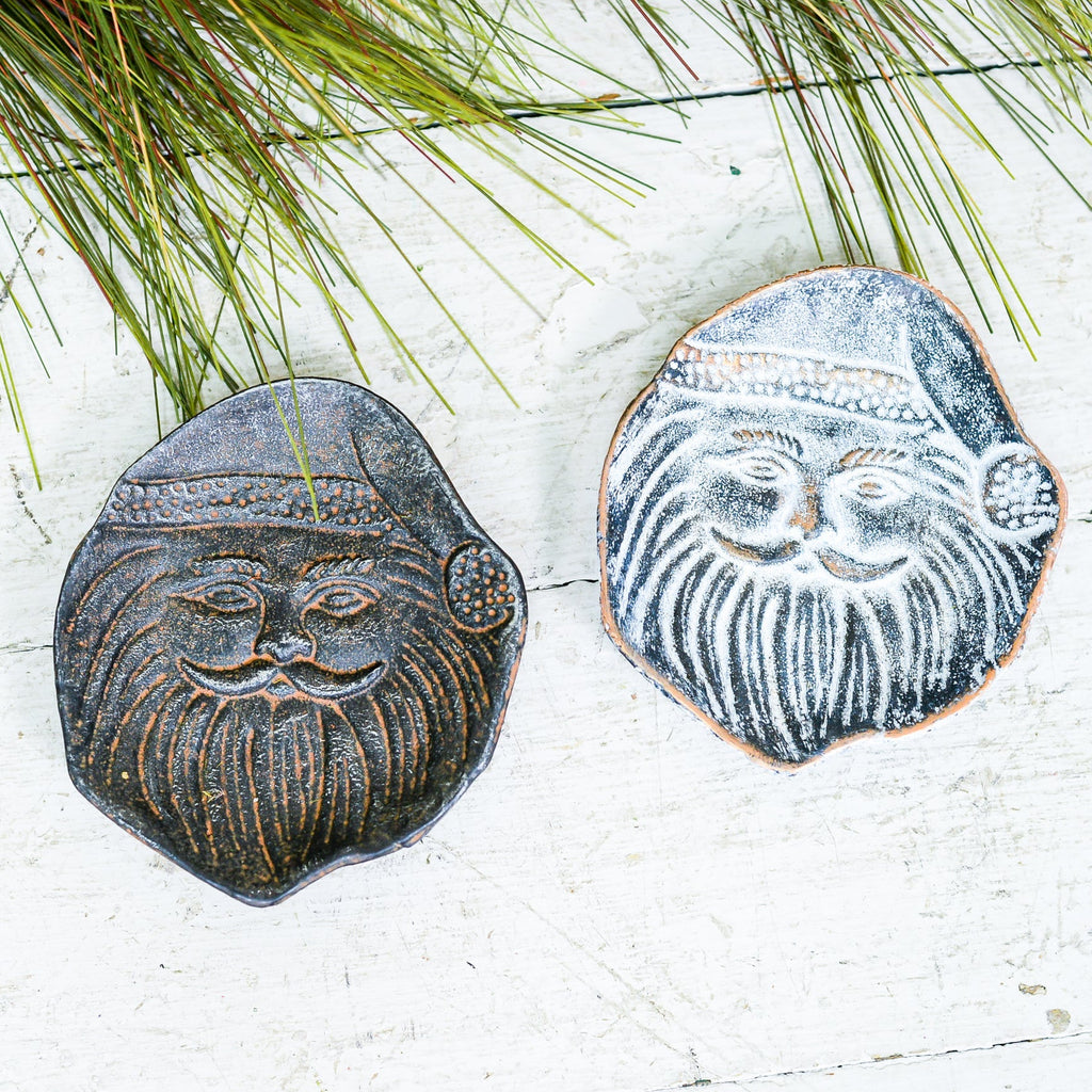 Rust Santa Hangable Cast Iron Dish Branches Designs