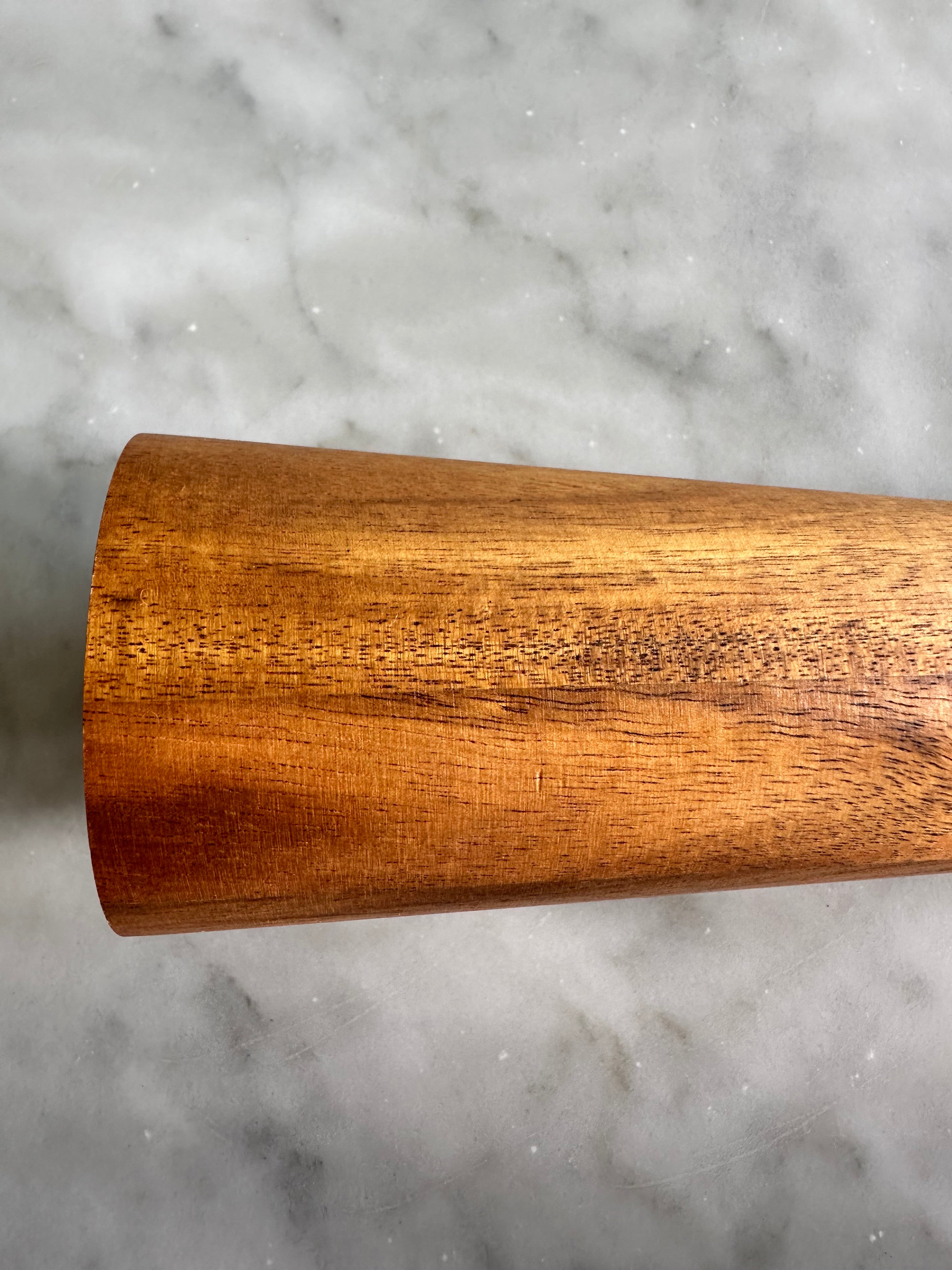 Portofino Acacia Salt and Pepper Grinders – Modern Wooden Kitchen Set Busa Designs