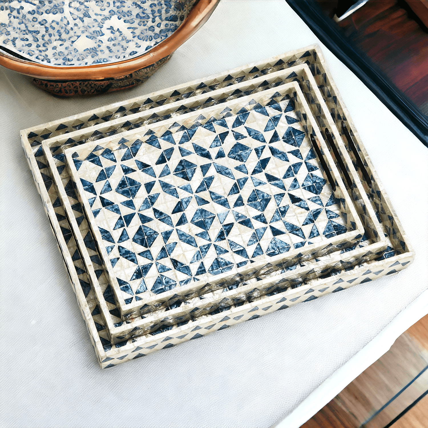 Daphne Pearl Trays Gia Roma