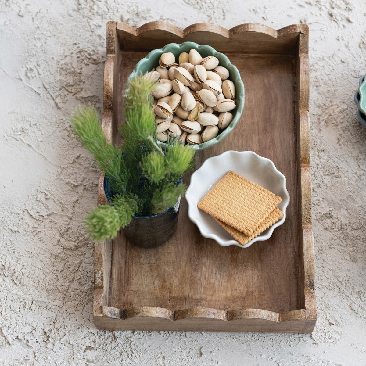 Mango Wood Scalloped Edge Tray Rust & Cinder