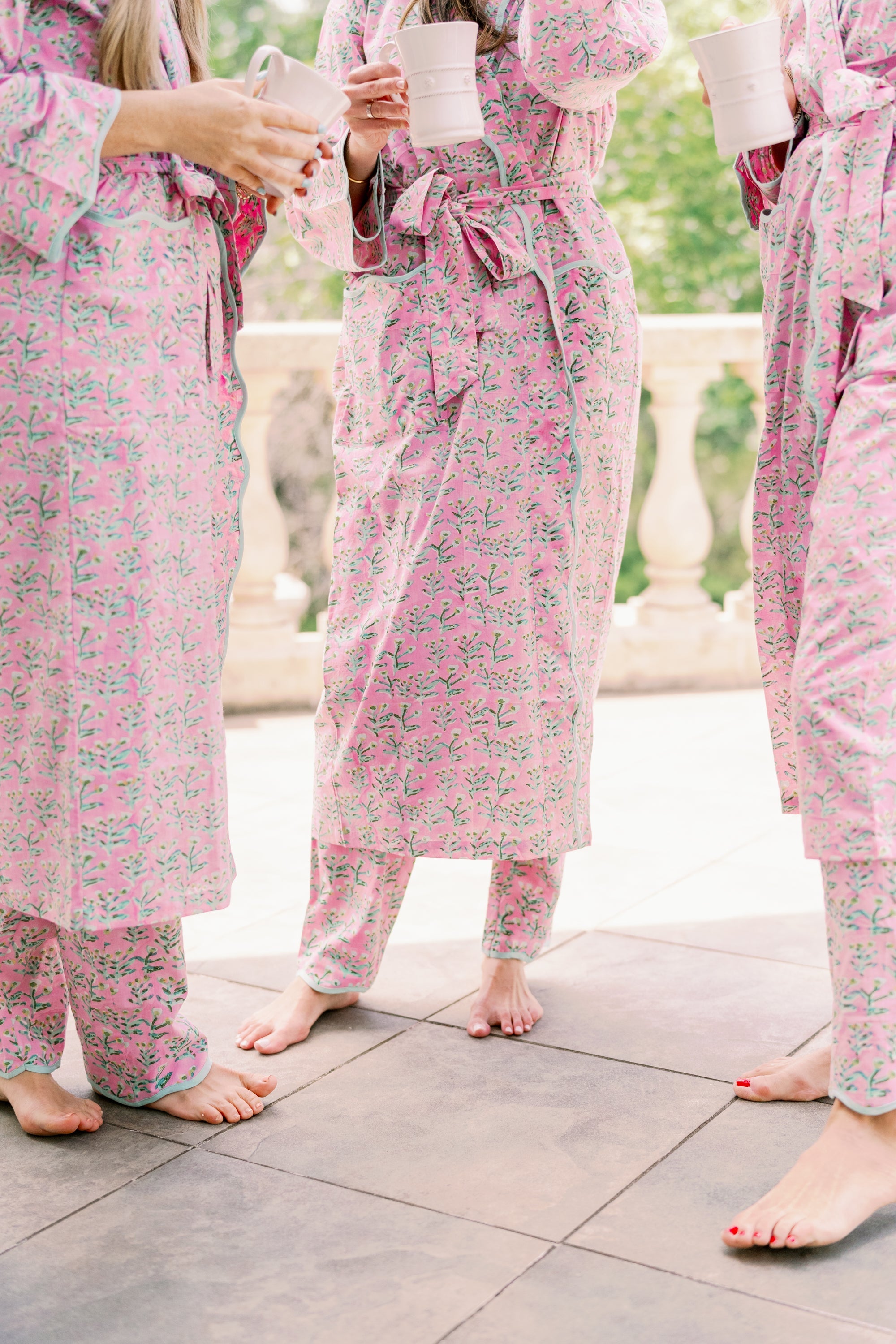 Adult Sydney Robe (Tulip Pink)