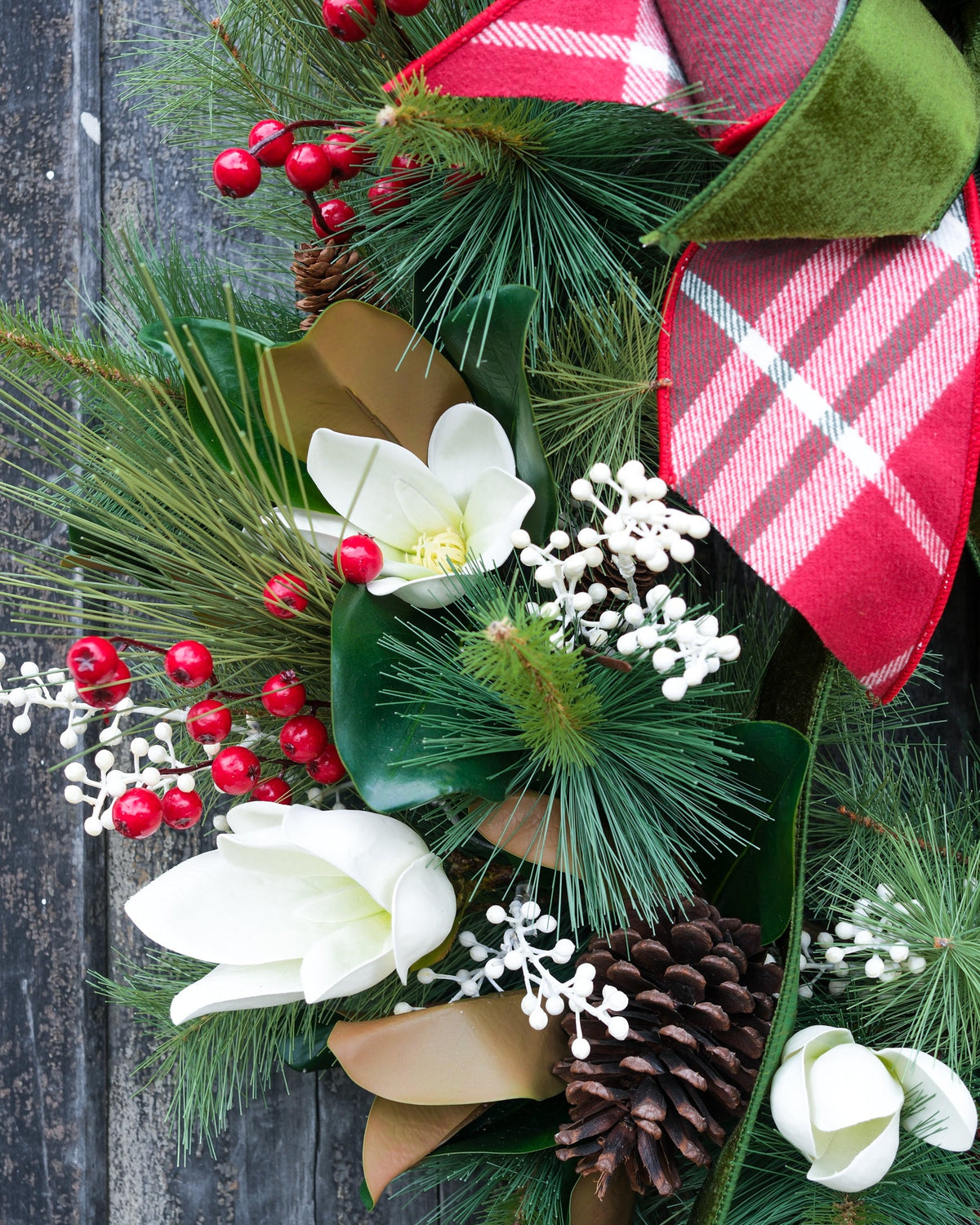 Sea Pines Holiday Wreath with Bow Branches Designs