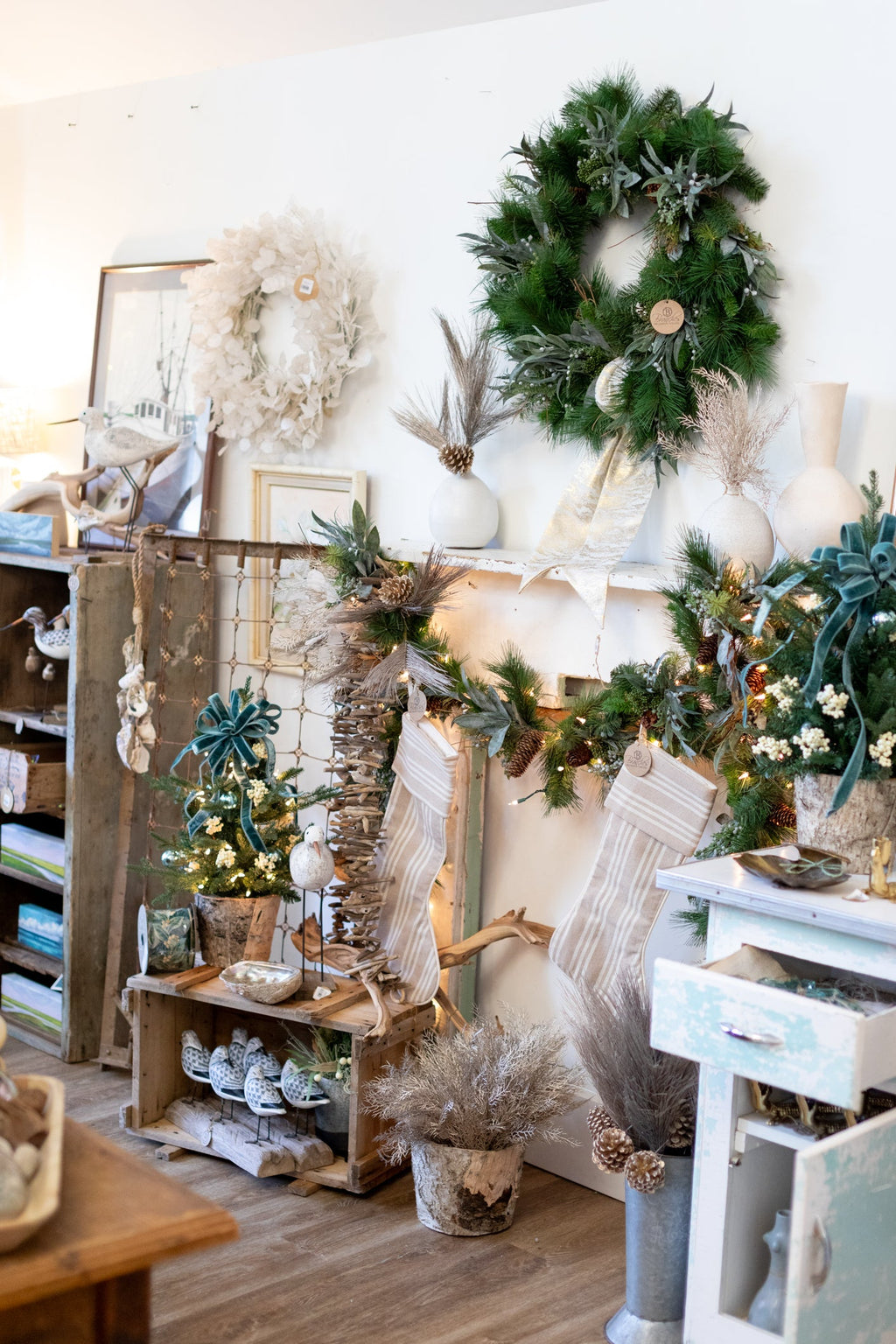 6 ft. Seeded Eucalyptus and Pine Garland Branches Designs
