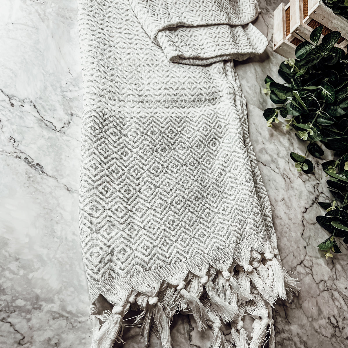 Azra Towel 200GSM Gia Roma