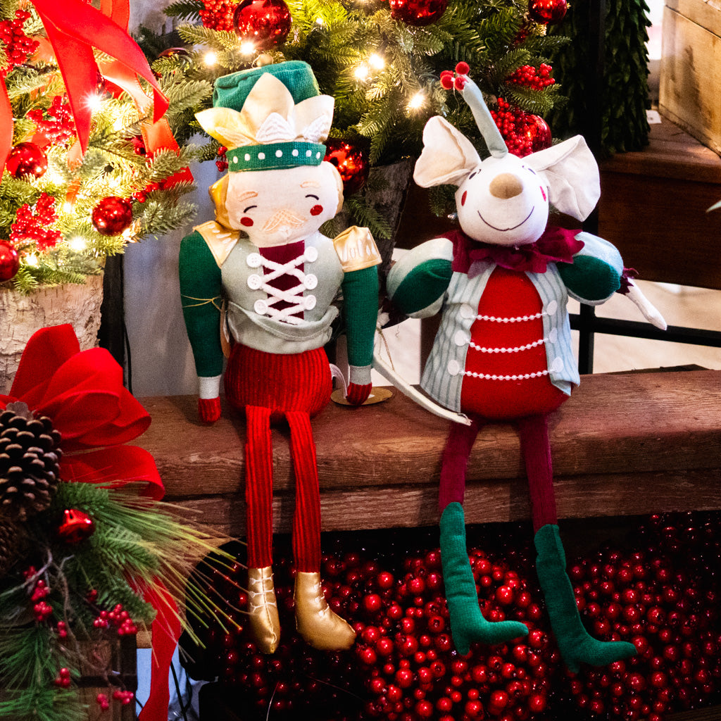 Stuffed Mouse King Doll Branches Designs