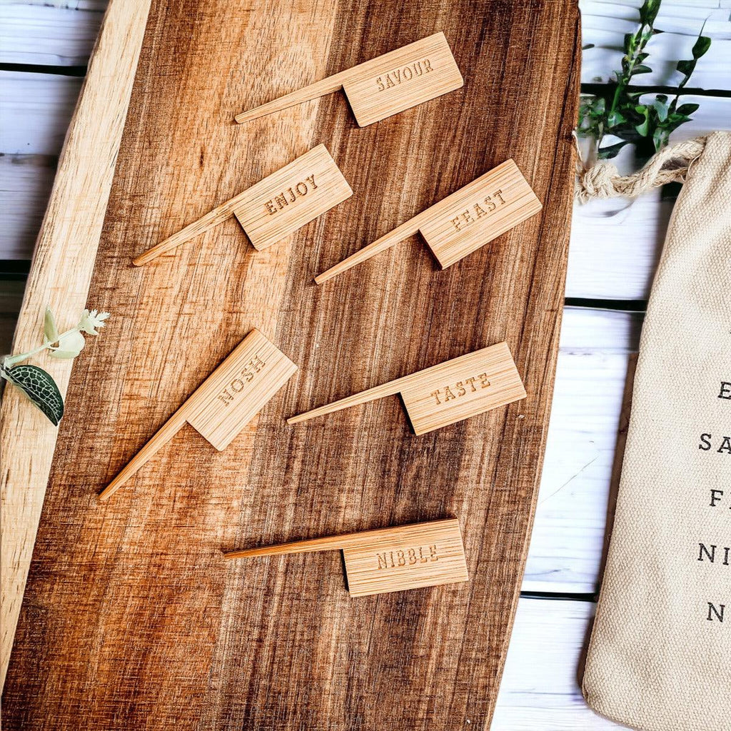 Board + Bamboo Markers | 23x8" Gia Roma