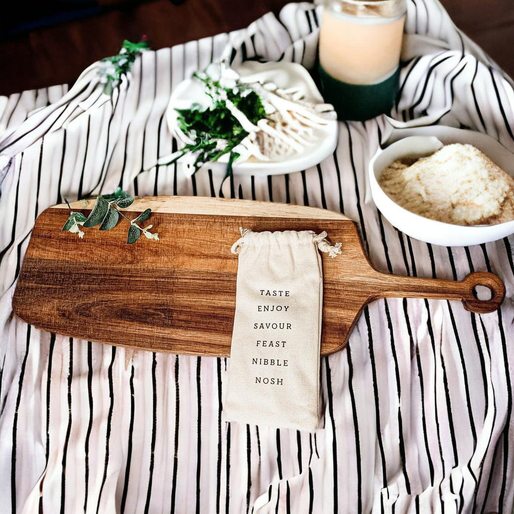 Board + Bamboo Markers | 23x8" Gia Roma