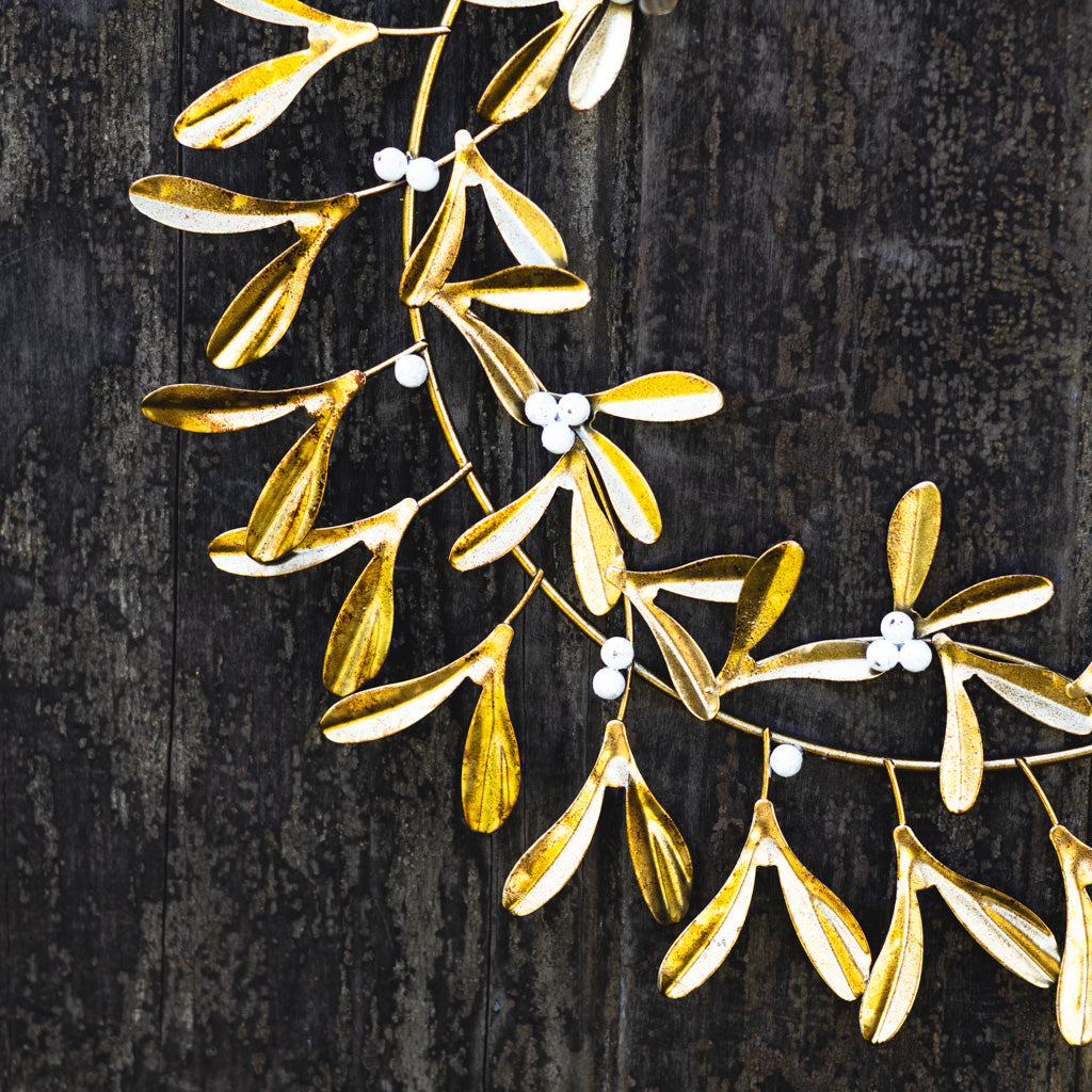 Metal Gold Mistletoe Wreath Branches Designs