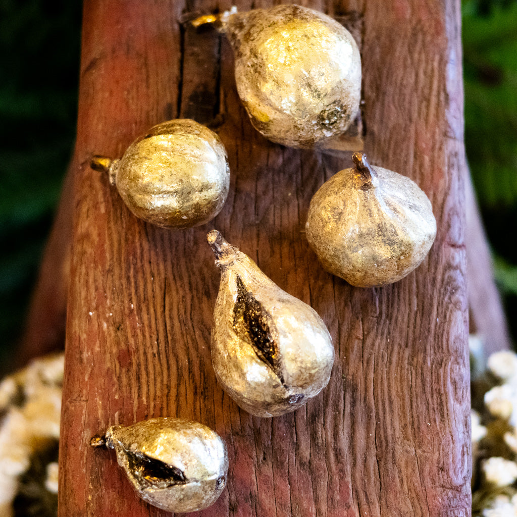 Set of Five Antiqued Resin Gold Finish Figs Branches Designs