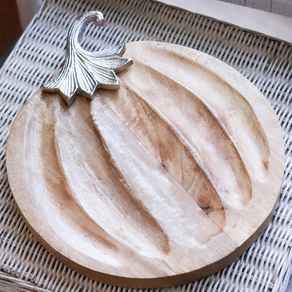 Pumpkin Plate Wood and Aluminum Branches Designs