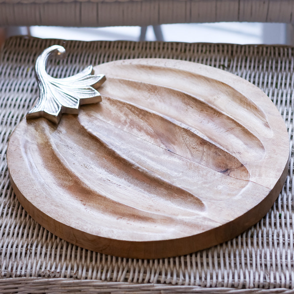 Pumpkin Plate Wood and Aluminum Branches Designs