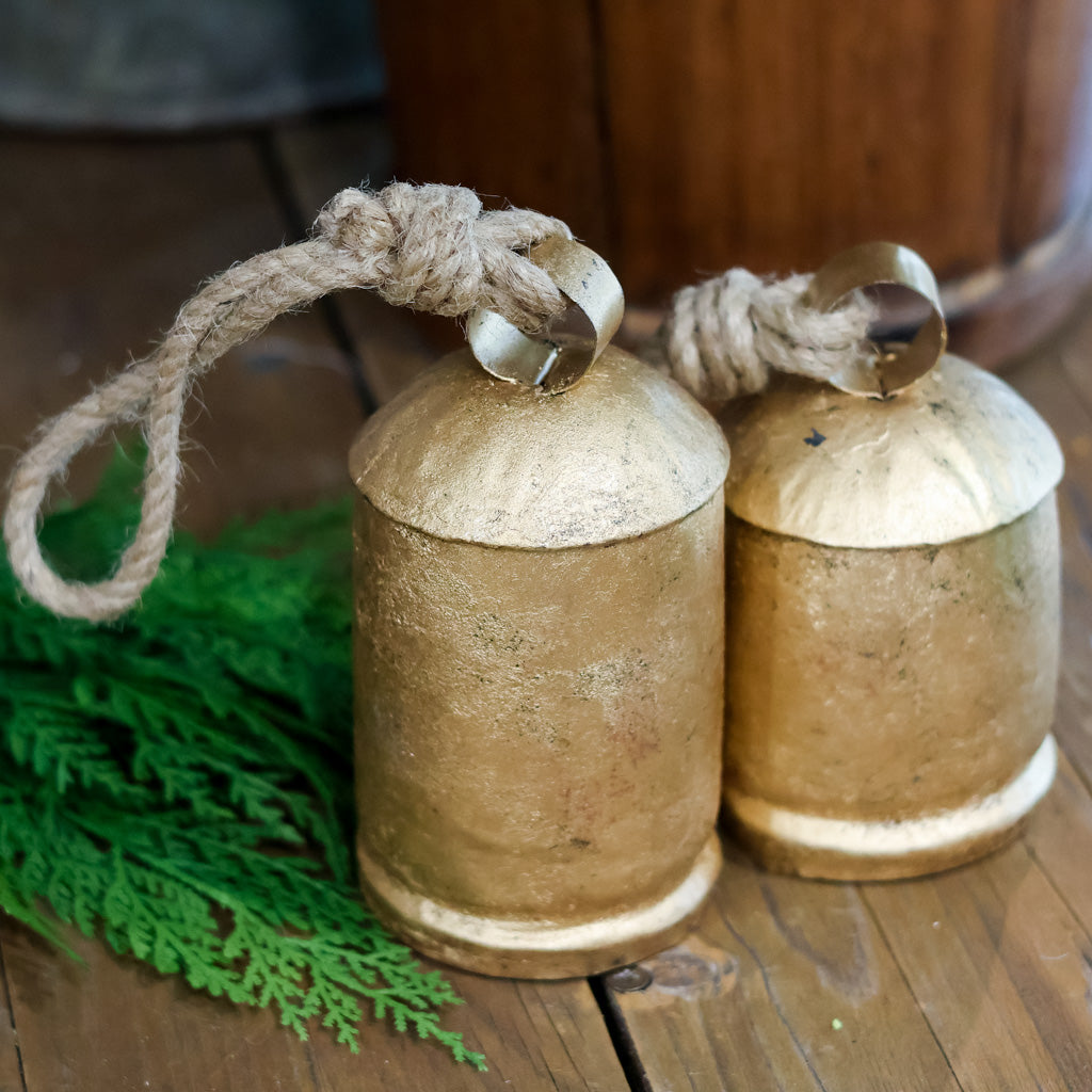 Tall Antiqued Gold Iron with Jute Bell Branches Designs