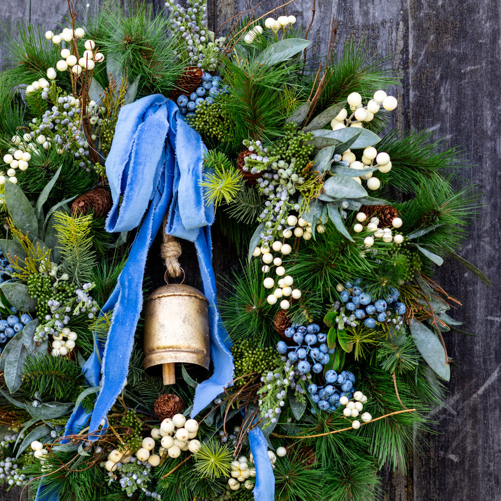 Blue Bell Wreath Branches Designs