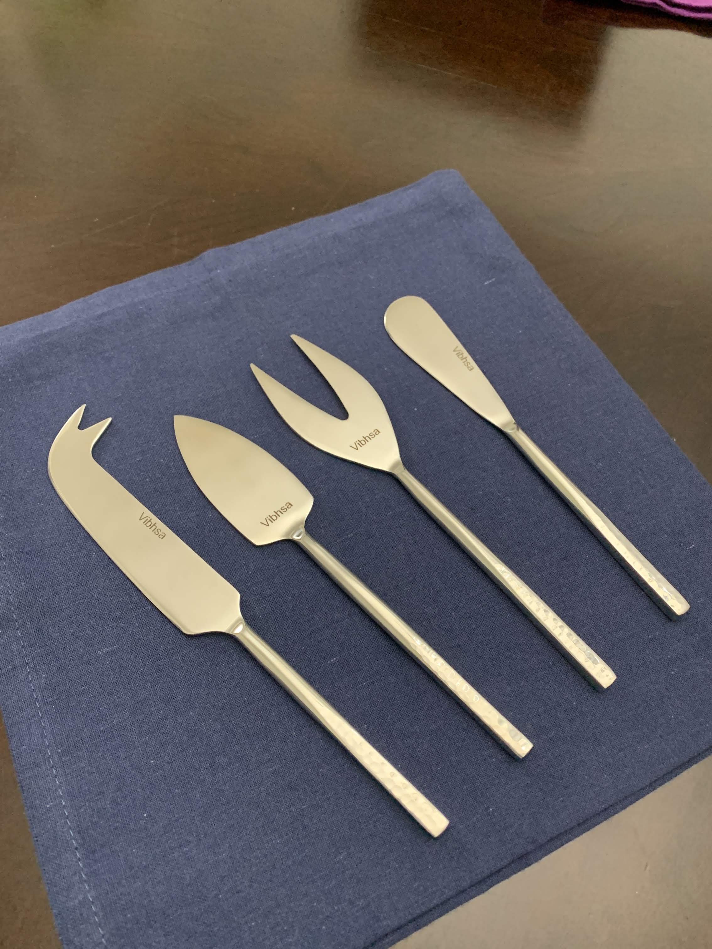 Silver Cheese knives set of 4 Stainless Steel Silver Vibhsa