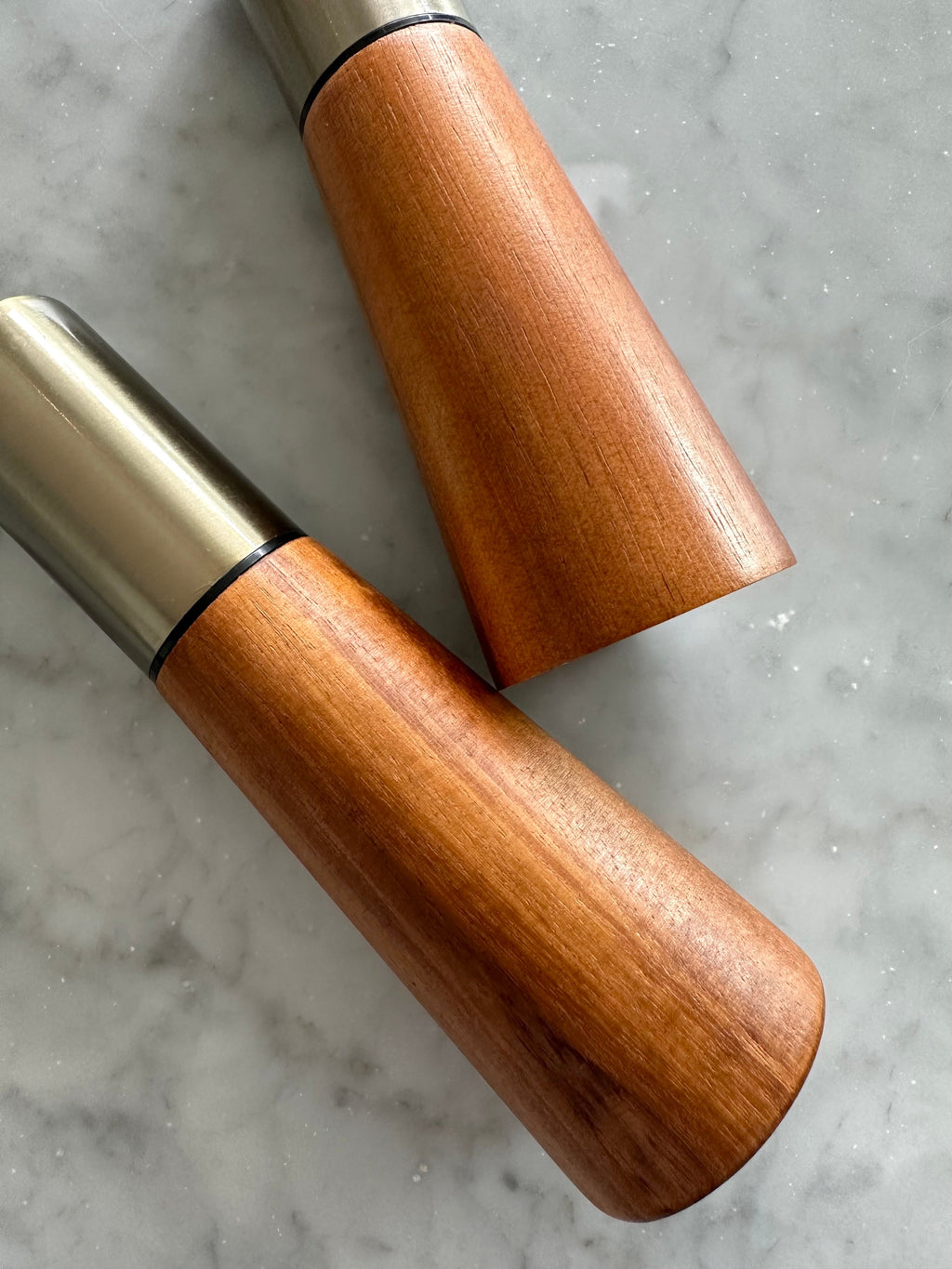 Portofino Acacia Salt and Pepper Grinders – Modern Wooden Kitchen Set Busa Designs