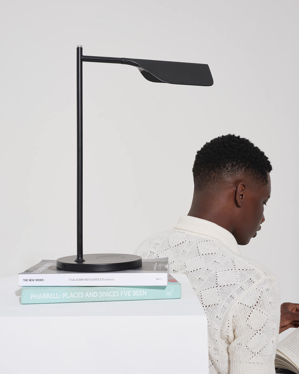 Leaf Table Lamp Brightech