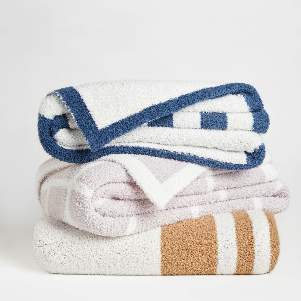 Cozy Stretch Throw Blanket Moon Pod