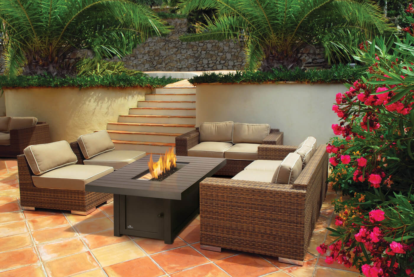 Patio Elegance St. Tropez Fire Table – Square Patioflame Table Patio Elegance