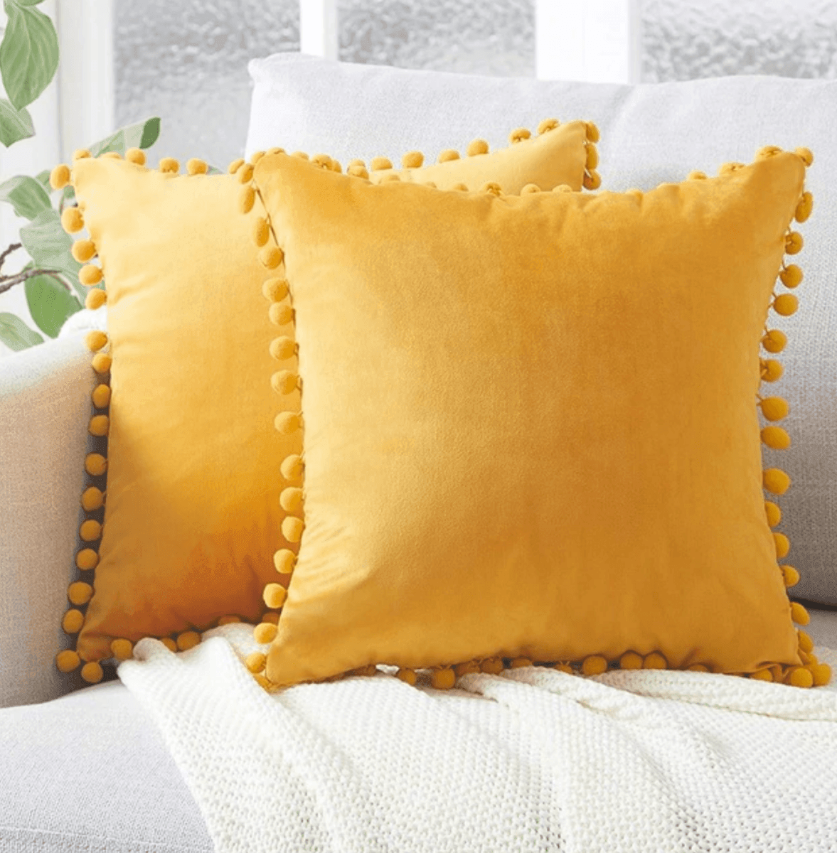 Plush Pom Poms Gia Roma