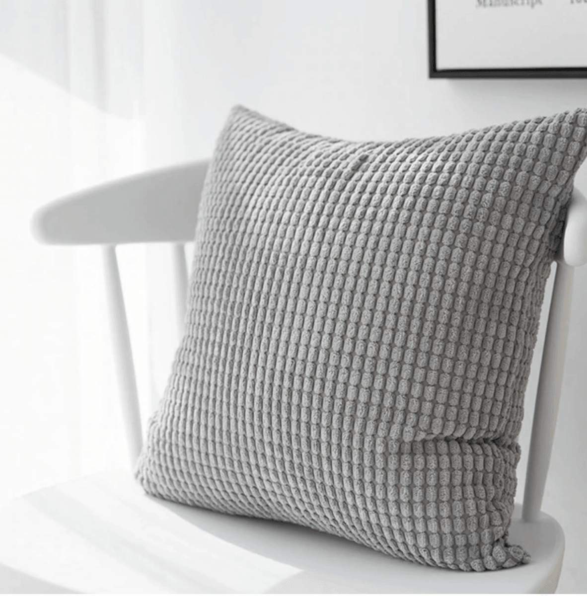 Farmhouse Plush Gia Roma