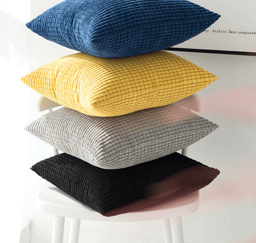 Farmhouse Plush Gia Roma