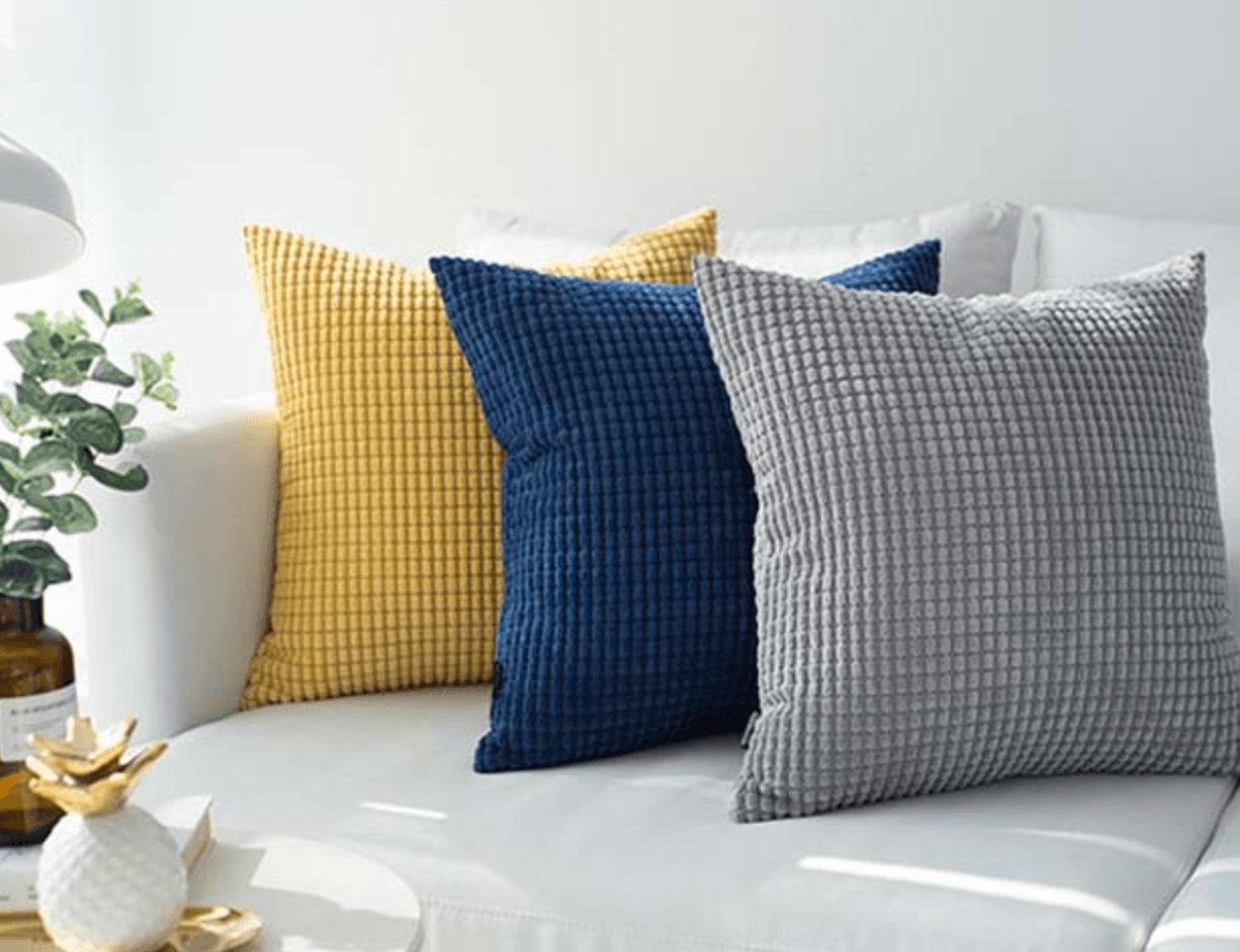 Farmhouse Plush Gia Roma