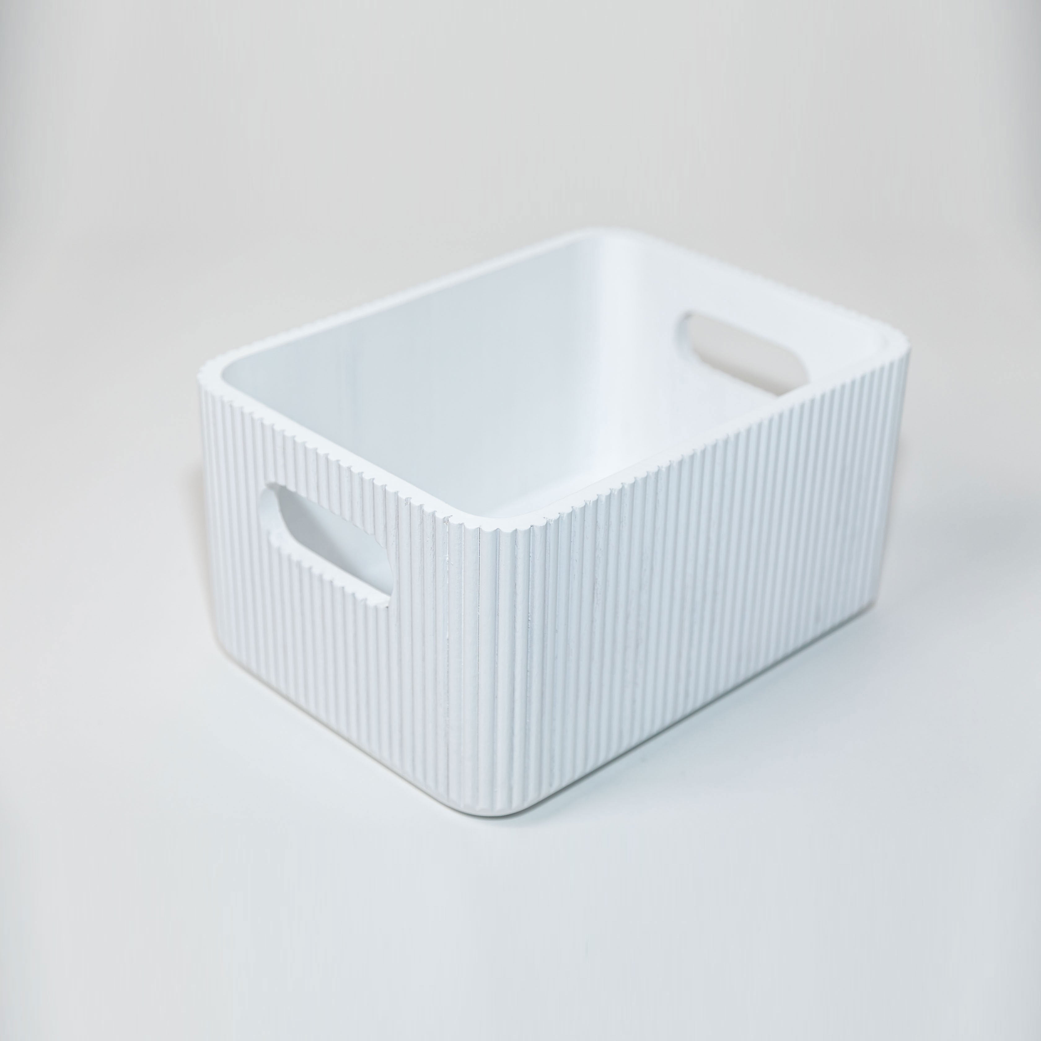 Wooden Ribbed Bins – White Horderly