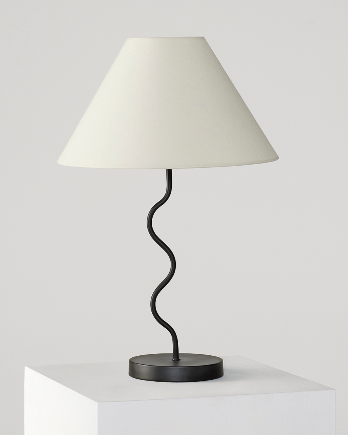 Squiggle Modern Table Lamp with Zigzag Base