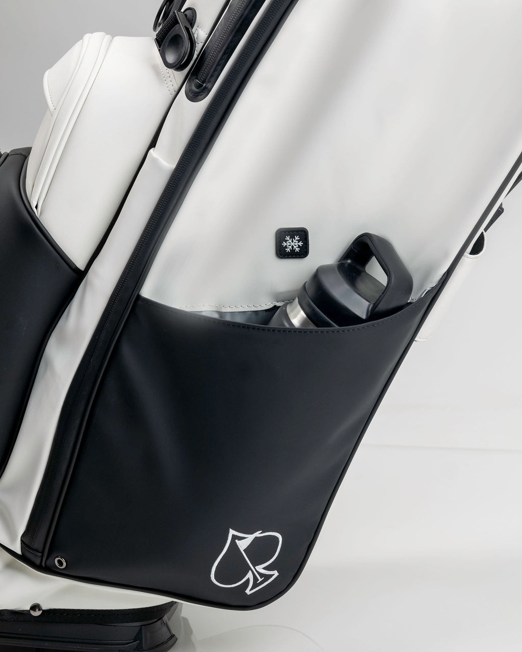Player Preferred™ Golf Bag - Domino Pins and Aces