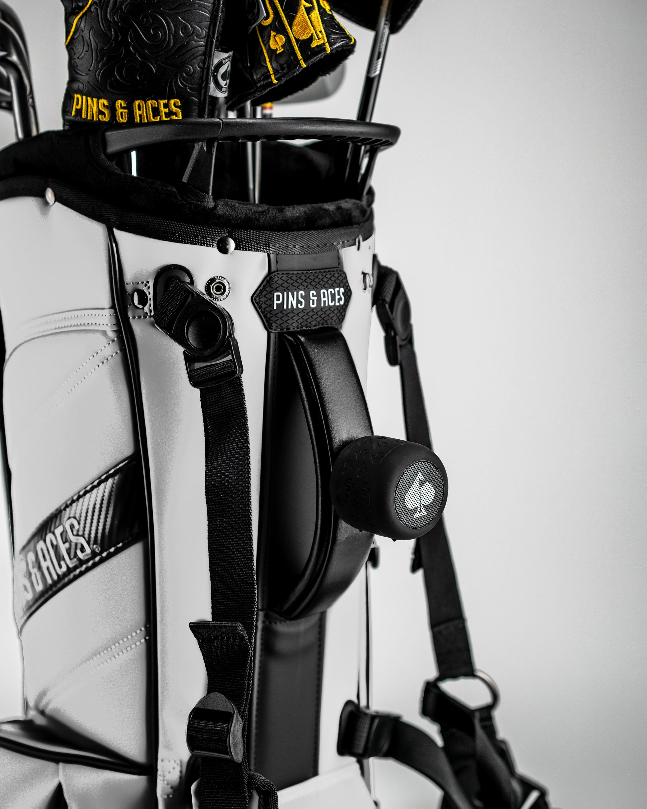 Player Preferred™ Golf Bag - Domino Pins and Aces