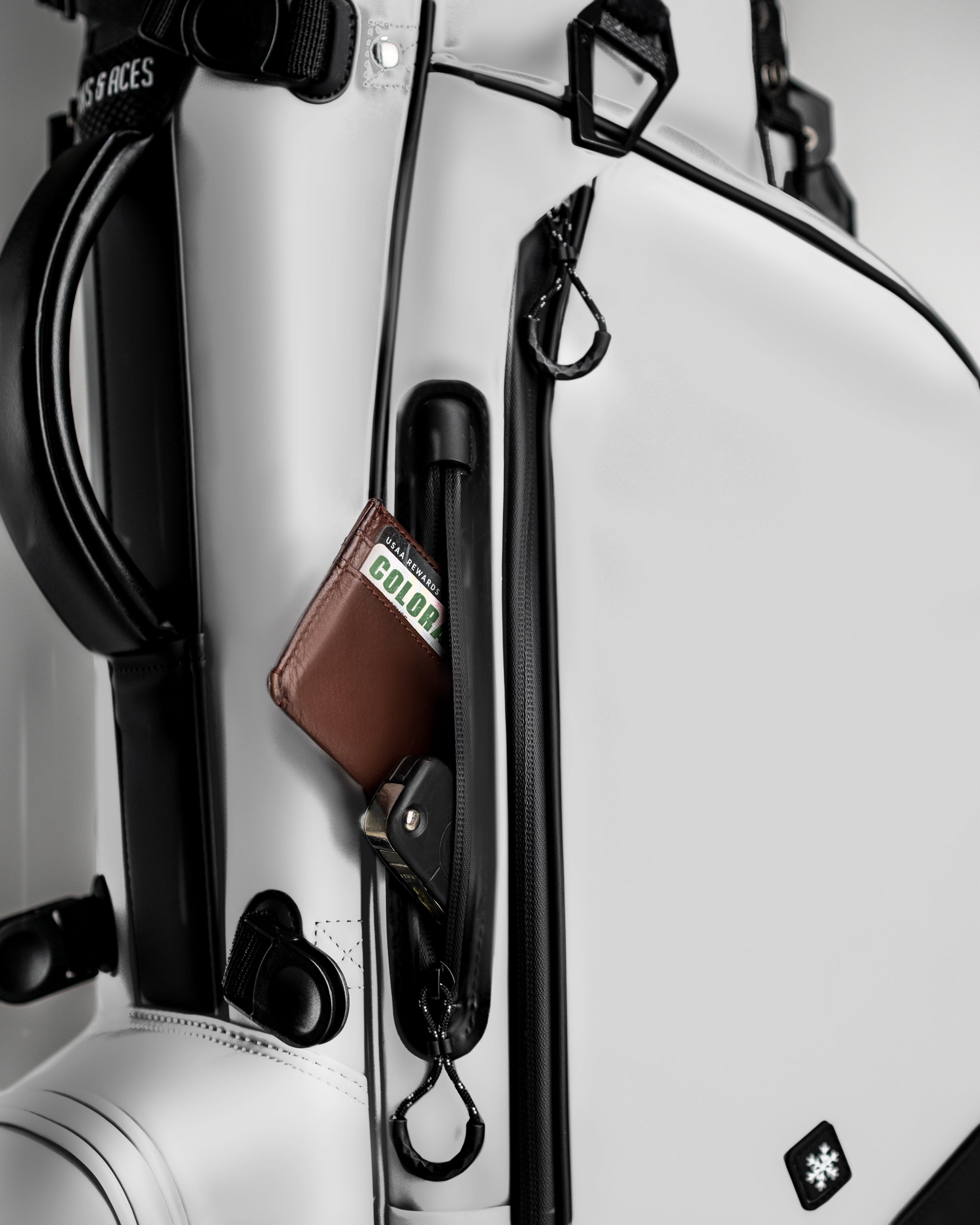 Player Preferred™ Golf Bag - Domino Pins and Aces